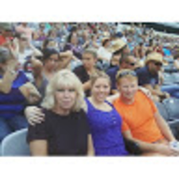 Meet your Posher, Anne - Picture 1 of 1